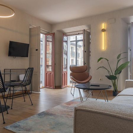 Aparthotel Ardmadrid Centro Екстериор снимка