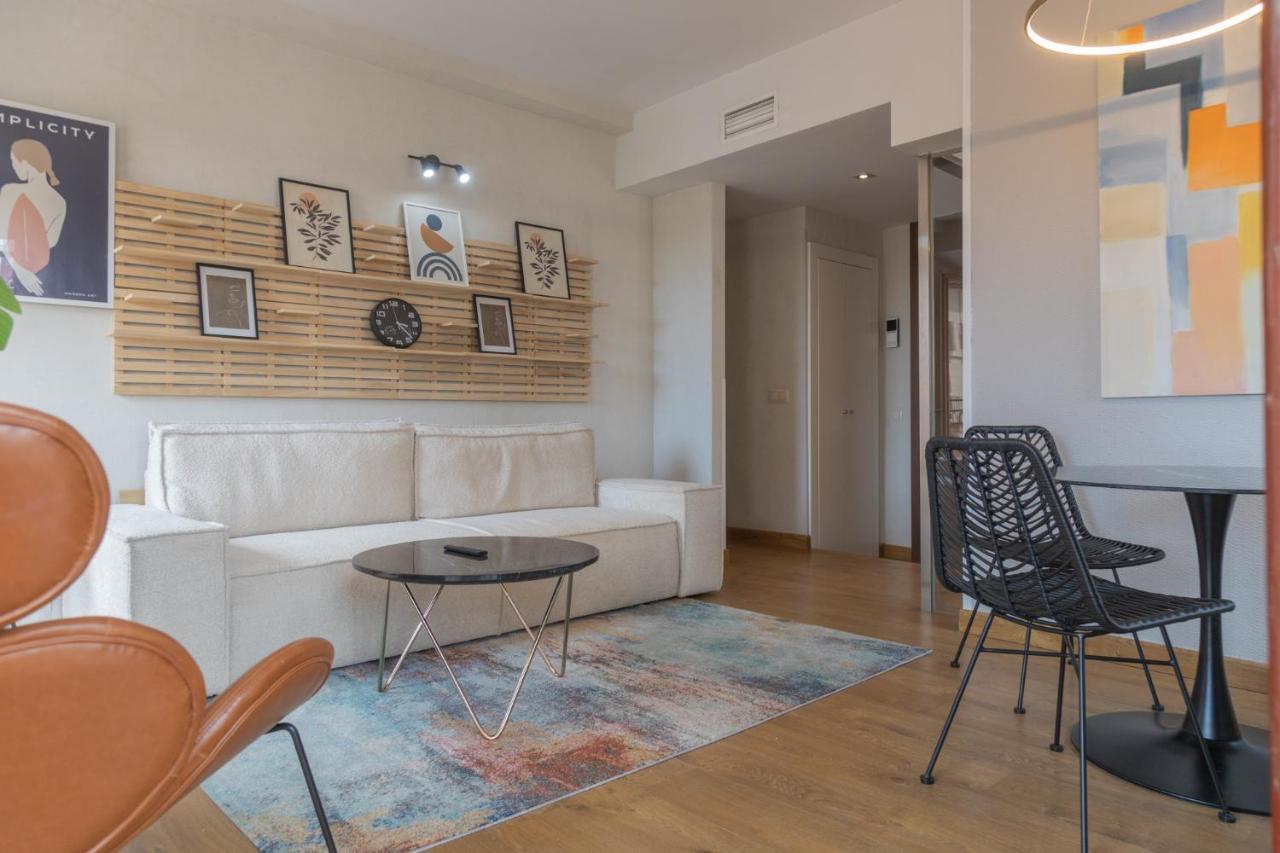 Aparthotel Ardmadrid Centro Екстериор снимка
