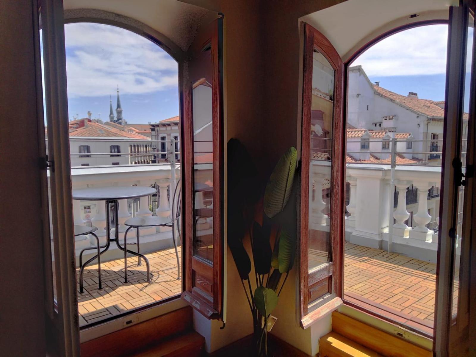 Aparthotel Ardmadrid Centro Стая снимка